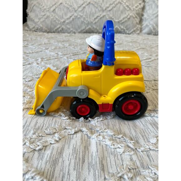 Fisher-Price Lifty Loader Bulldozer Construction w/Figure 2003 Works - Picture 4 of 11